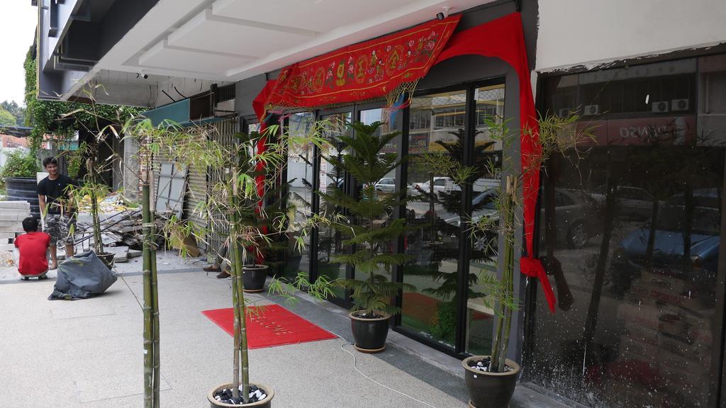 Dream Garden Hotel Кланг Экстерьер фото
