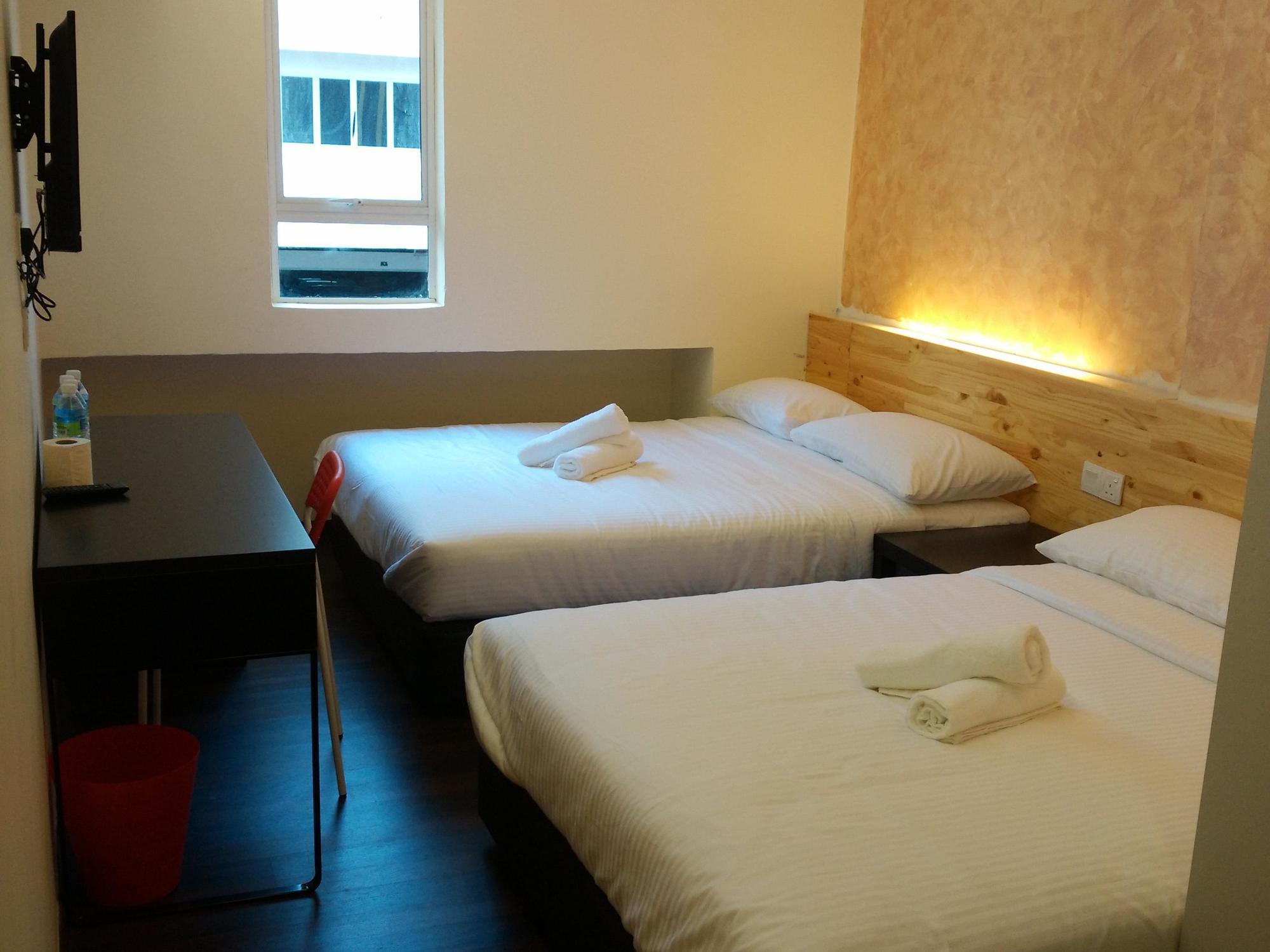 Dream Garden Hotel Кланг Экстерьер фото