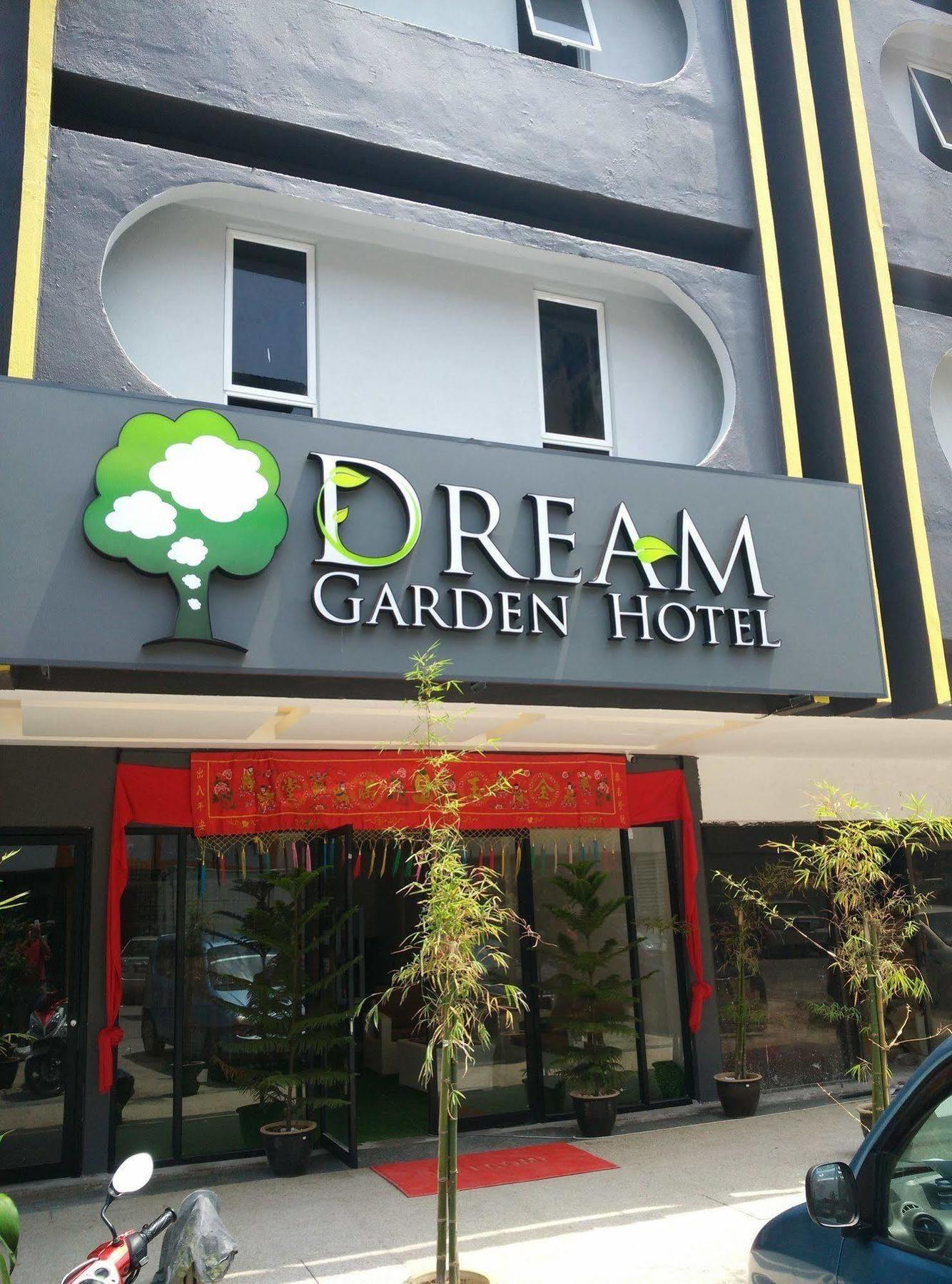 Dream Garden Hotel Кланг Экстерьер фото